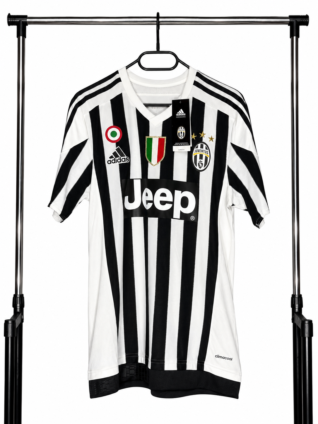 Juventus 2015-2016 (Lichtsteiner #26) (neuf) (S)